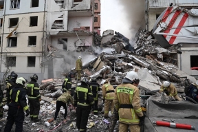 В Белгороде под завалами нашли 15-го погибшего при обрушении многоэтажки, поиски выживших продолжаются