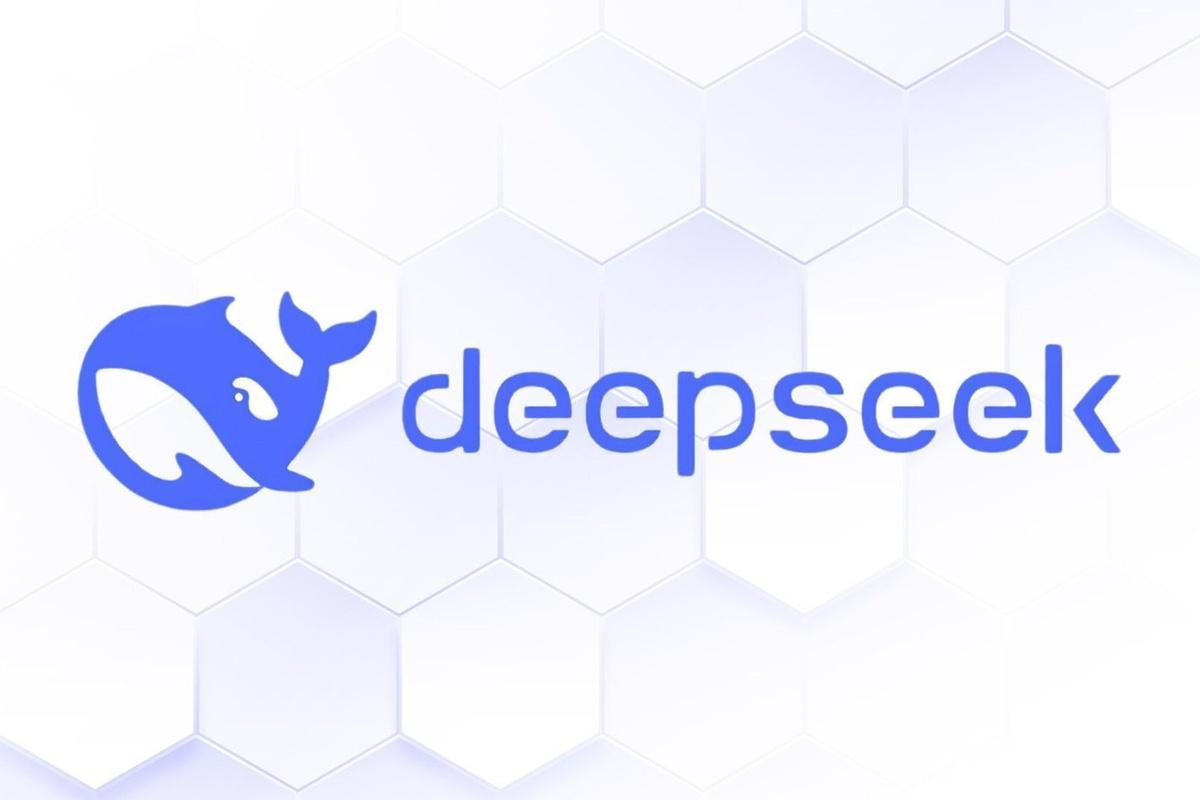 Разработчикам нейросети DeepSeek запретили покидать КНР