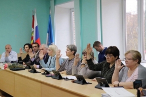 Гражданам ограничили допуск на заседания советов Смоленской области