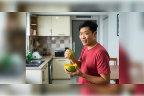 A Vietnamese resident died after eating a lunch of mango consumption