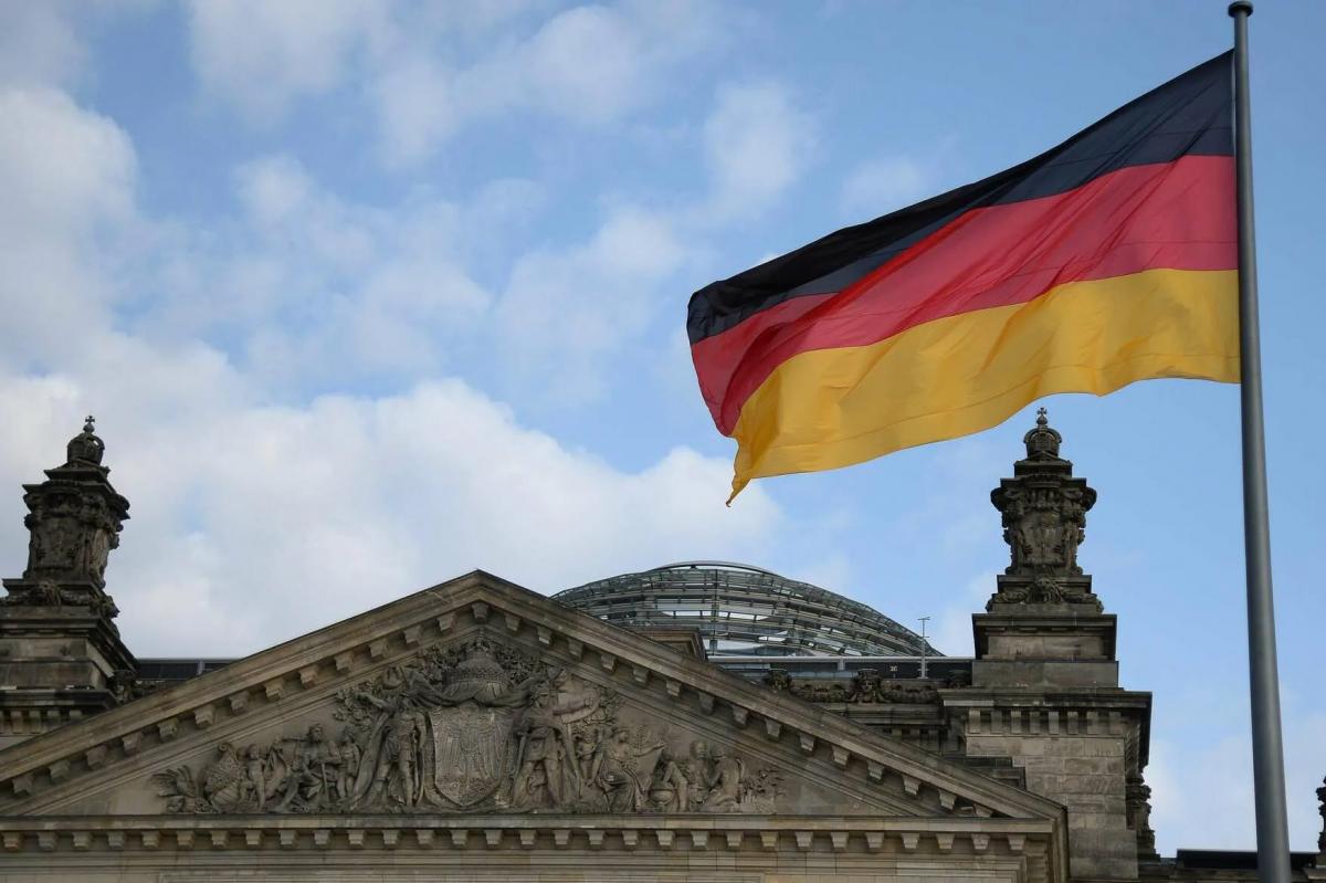 В Германии отказались давать статус беженца «двойнику» Зеленского