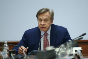 Сенатор Пушков посоветовал Макрону прикусить язык о конфликте Украины и РФ