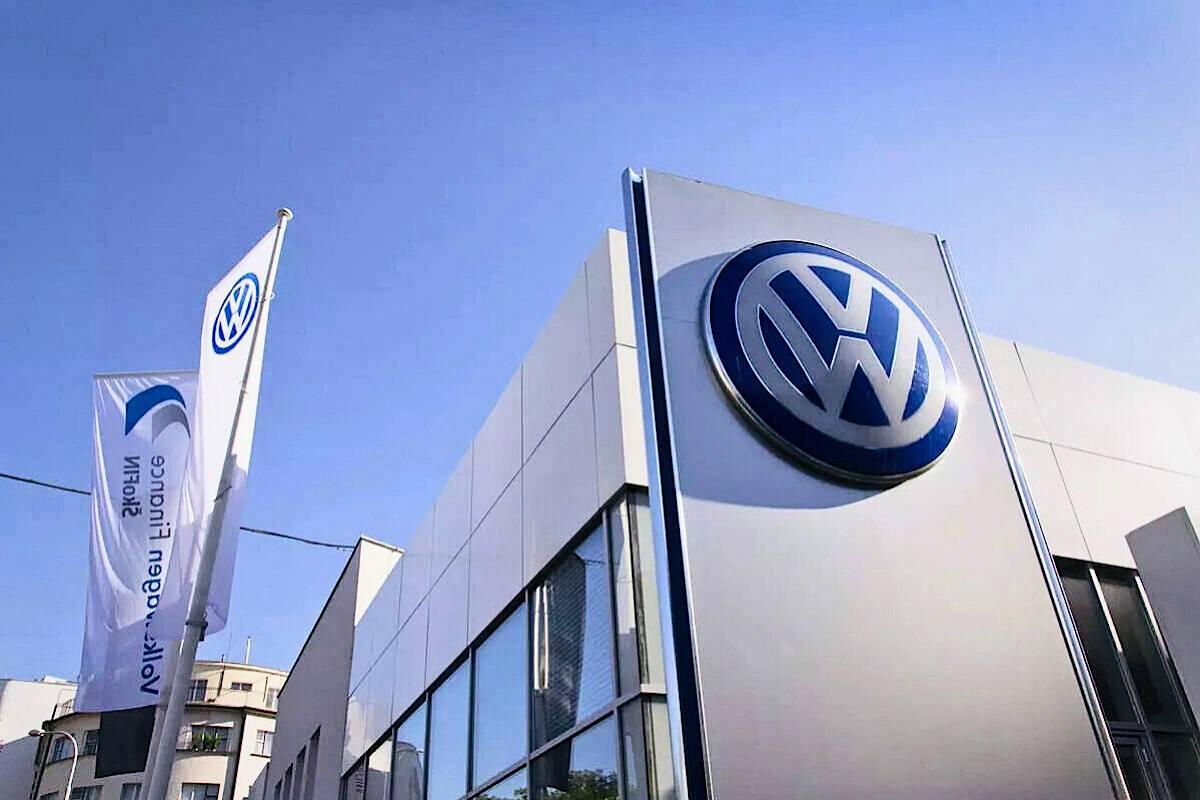 Убытки народной марки: сможет ли вооружение немецкой армии спасти Volkswagen от финансового краха?